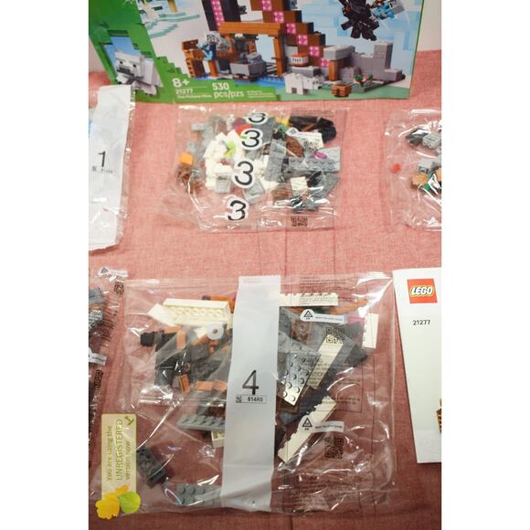 LEGO Minecraft The Pickaxe Mine 21277 (Parts Only) - Picture 9 of 13